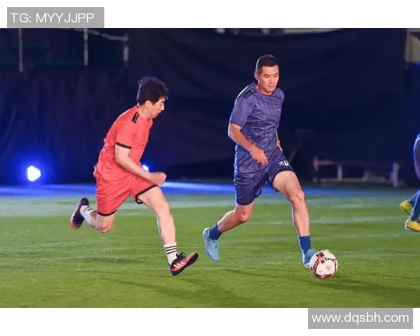 巴西足球明星中国行精彩纷呈球迷热情高涨共庆足球盛宴